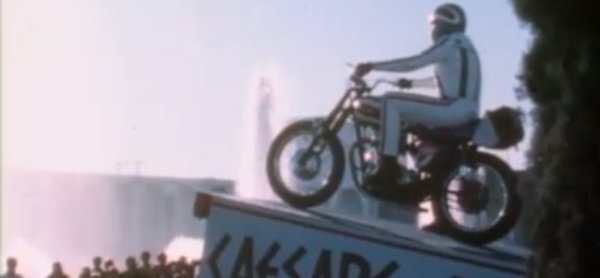 EVEL1.jpg