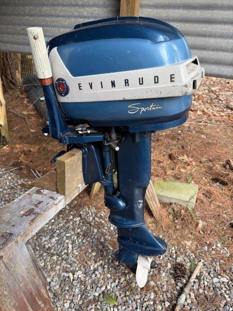 Evinrude.jpg