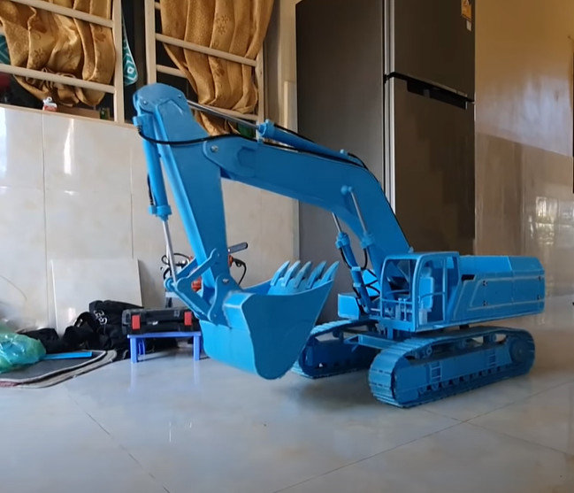 Excavator.jpg