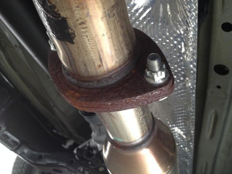Exhaust 001.jpg