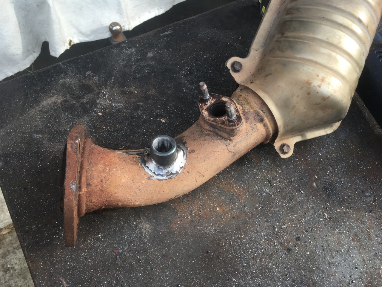 exhaust.jpg