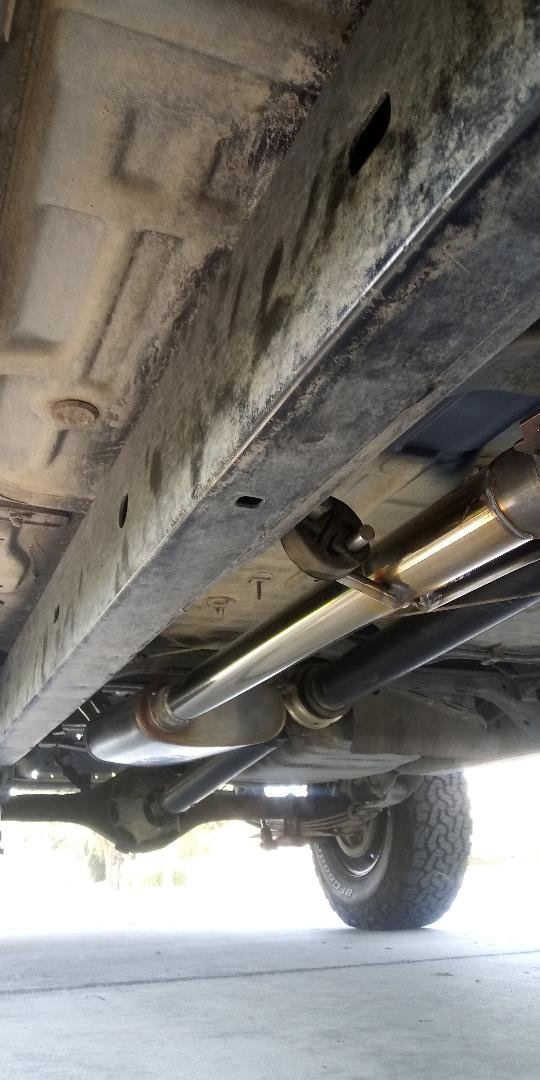 exhaust.jpg
