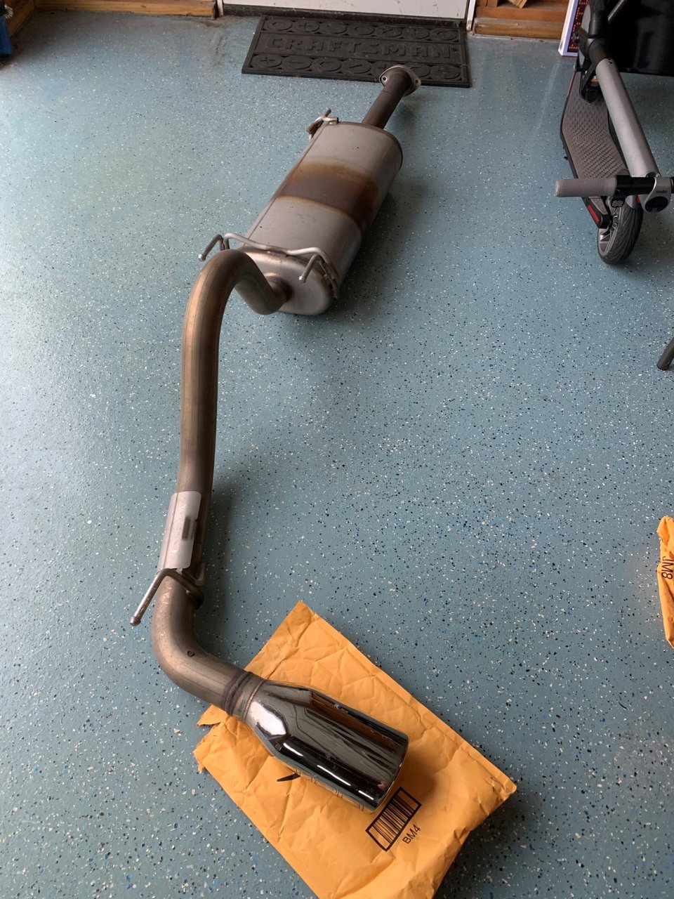 exhaust1.jpg
