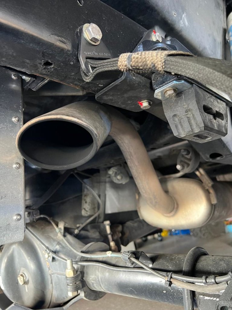 Exhaust1.jpg