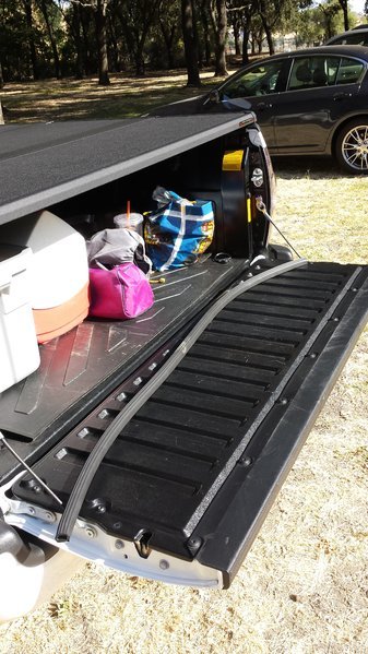 Extang Tailgate Panel Insulation.jpg