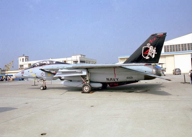 F-14_Tomcat_VF-154_acfcacb101b5b837b3fe7117739cc23ff8eefb4a.jpg