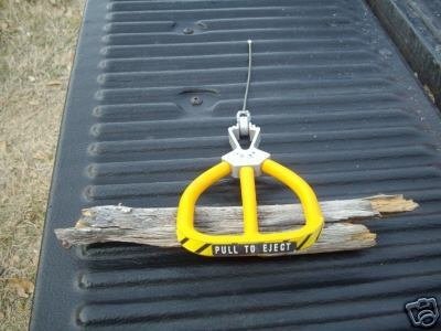 f-16-ejection-seat-handle_1_58407ce1f9a75f4781cf1940eda6e5b6.jpg