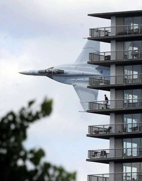 f-18 flyby.jpg