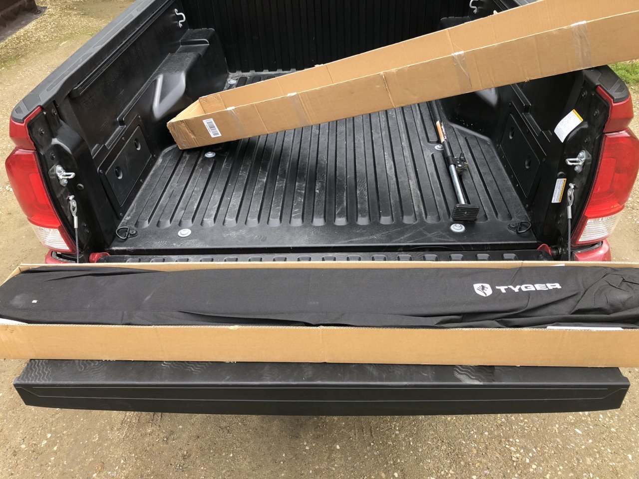 Tyger Roll Up Tonneau Cover For 3rd Gen Tacoma World