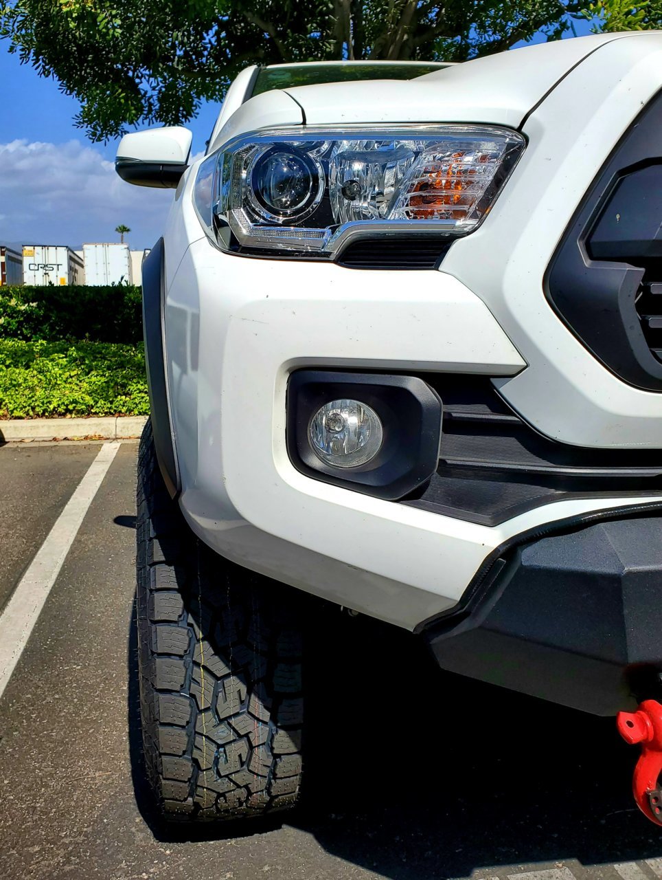 F246-White-2021-Taco-17x8.5_-10-Offset-ReadyLIFT-Bilstein-Coilover-3-inch-font-2-inch-rear-1.jpg