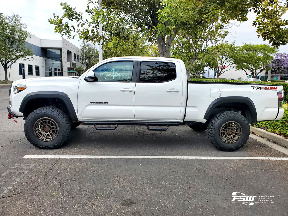 F268-White-2021-Taco-17x8.5_-10-Offset-Ready-LIFT-Bilstein-Coilover-3-inch-font-2-inch-rear-3.jpg