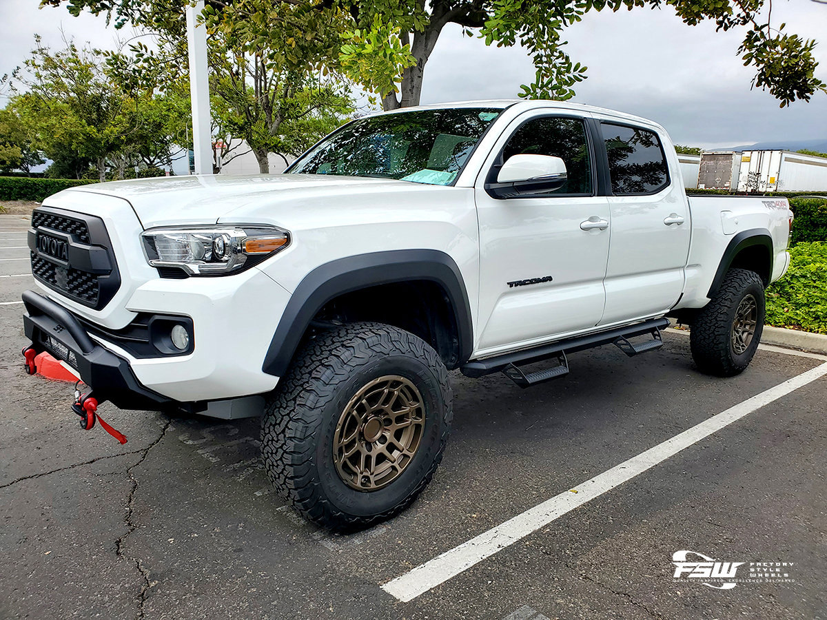 F268-White-2021-Taco-17x8.5_-10-Offset-Ready-LIFT-Bilstein-Coilover-3-inch-font-2-inch-rear.jpg