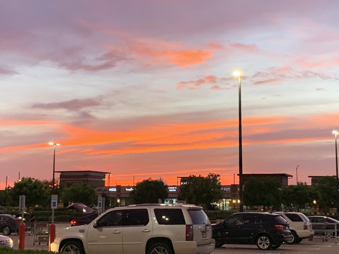 F40E94F7-5FF1-476F-B08B-E0B04C71D6AC.jpg
