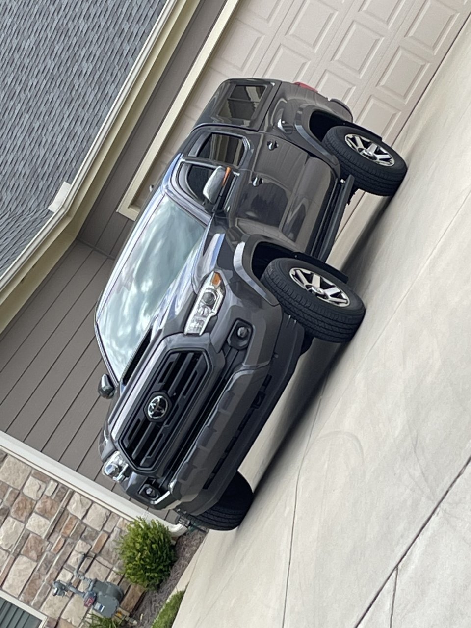 F598FD22-A8AA-4A3D-9F9B-8F5E1F7588DE.jpg