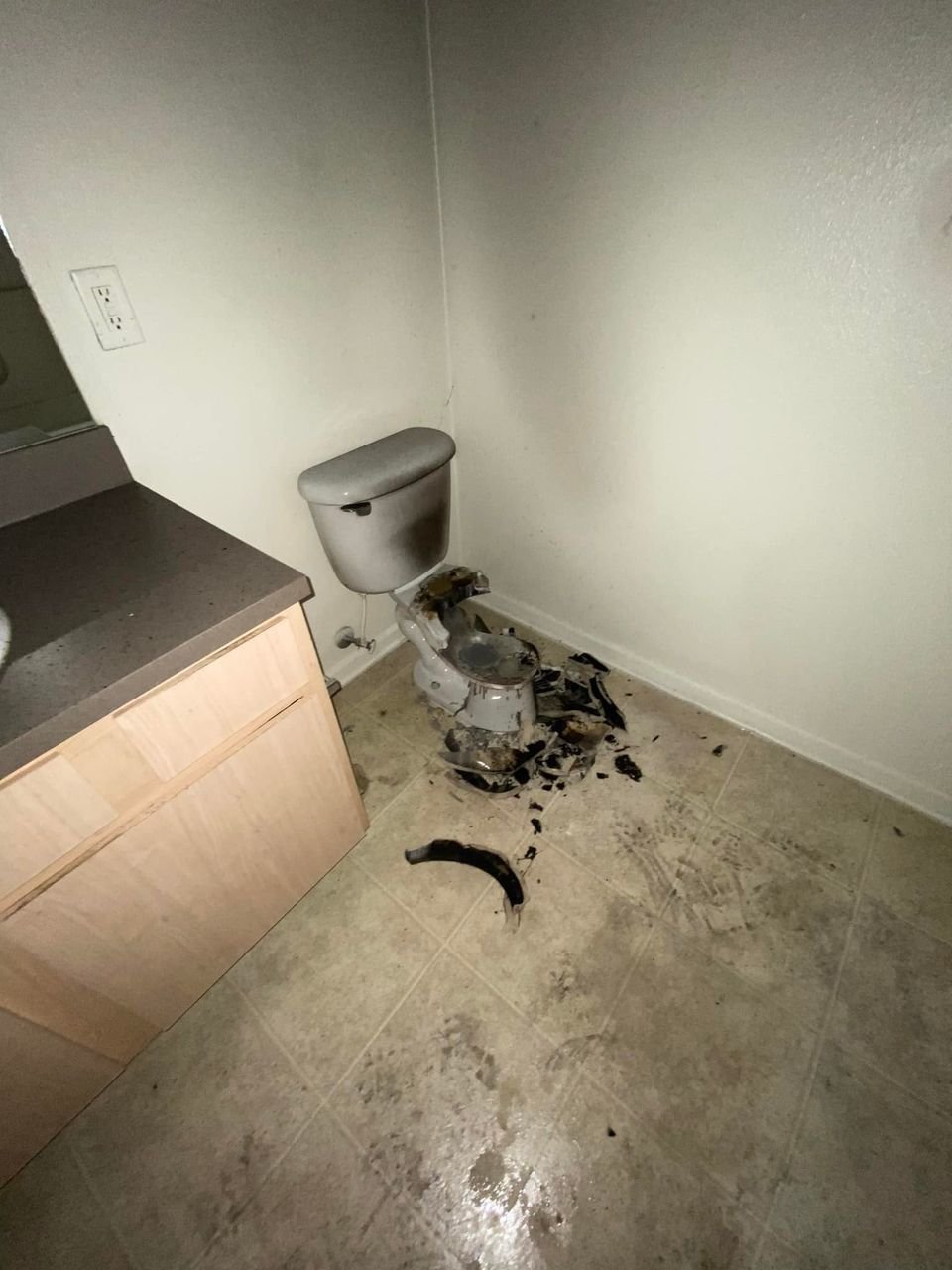 F65D39C7-9FE4-47E1-9341-AD7C8241F2A5.jpg