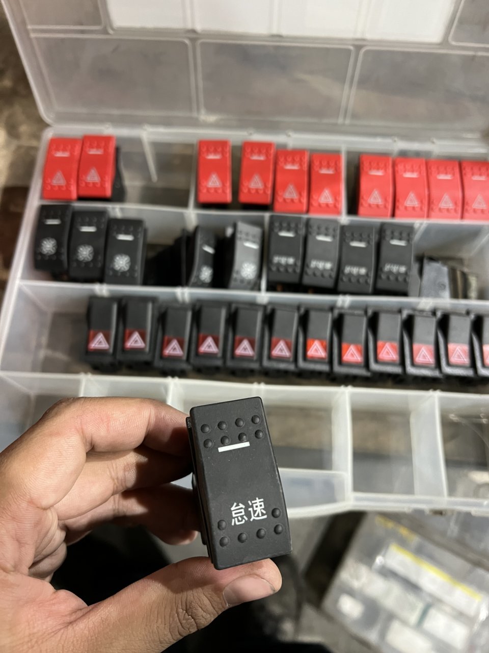 F6B136CB-43A0-46AB-BD5C-7A69F69F4386.jpg