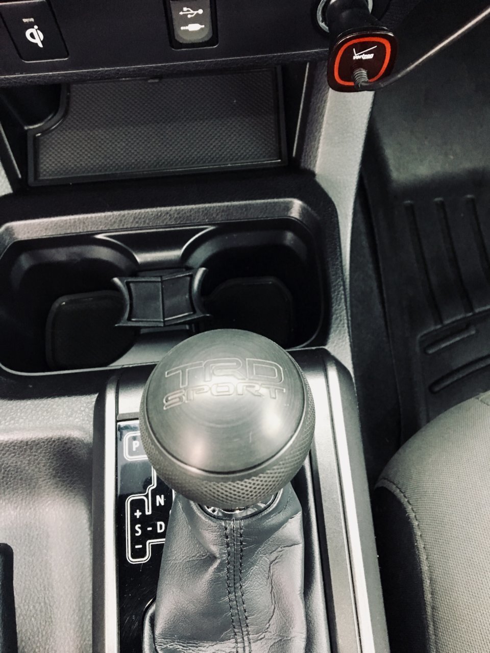 F6E30BE2-591E-4300-8C46-B4D42F27DBC2.jpg