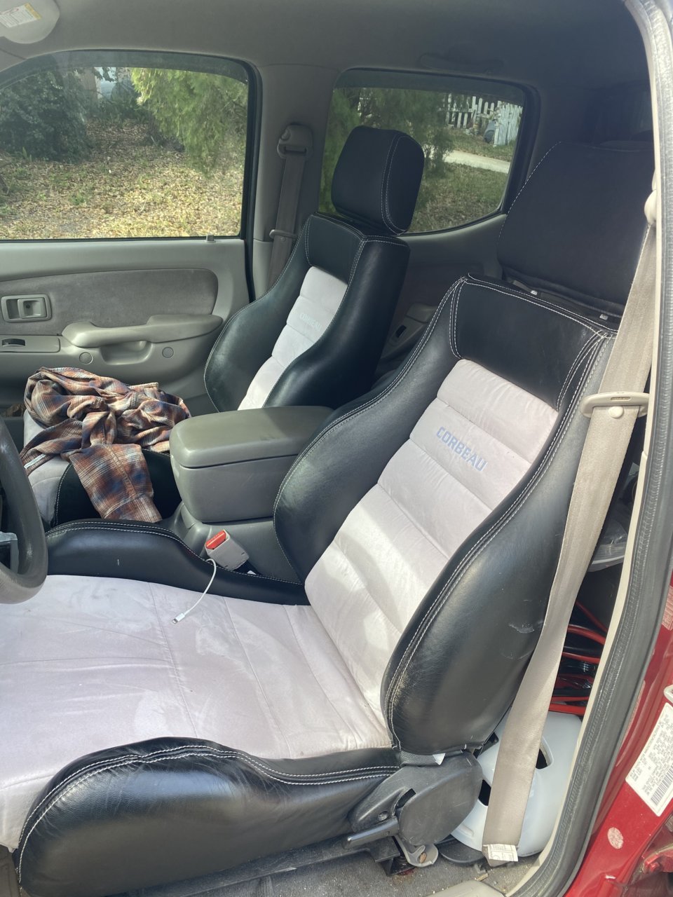 What bucket seats do you have in your first gen? | Tacoma World