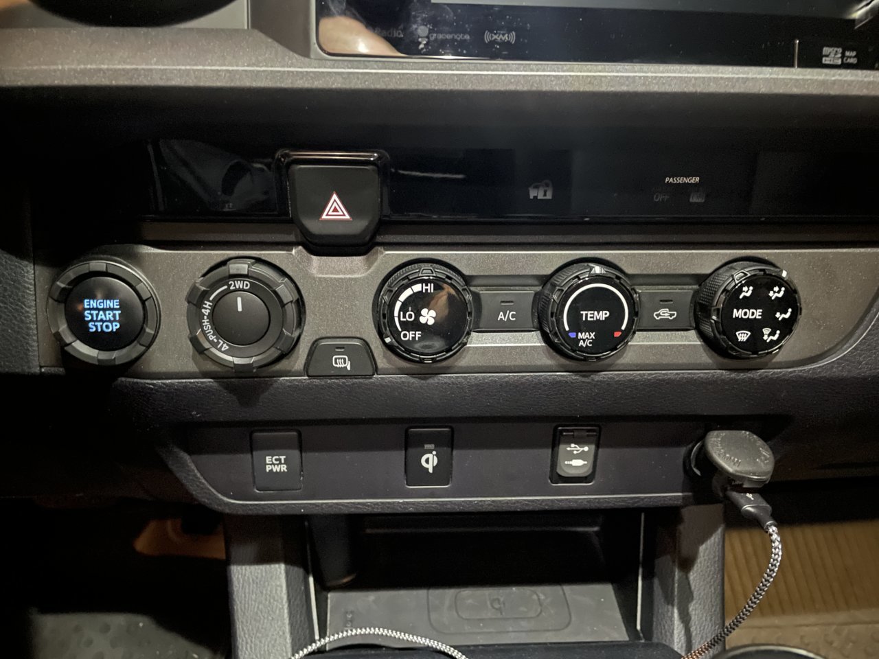 F7E4EA5E-D2D0-4F7A-96FF-AE87531ACB37.jpg
