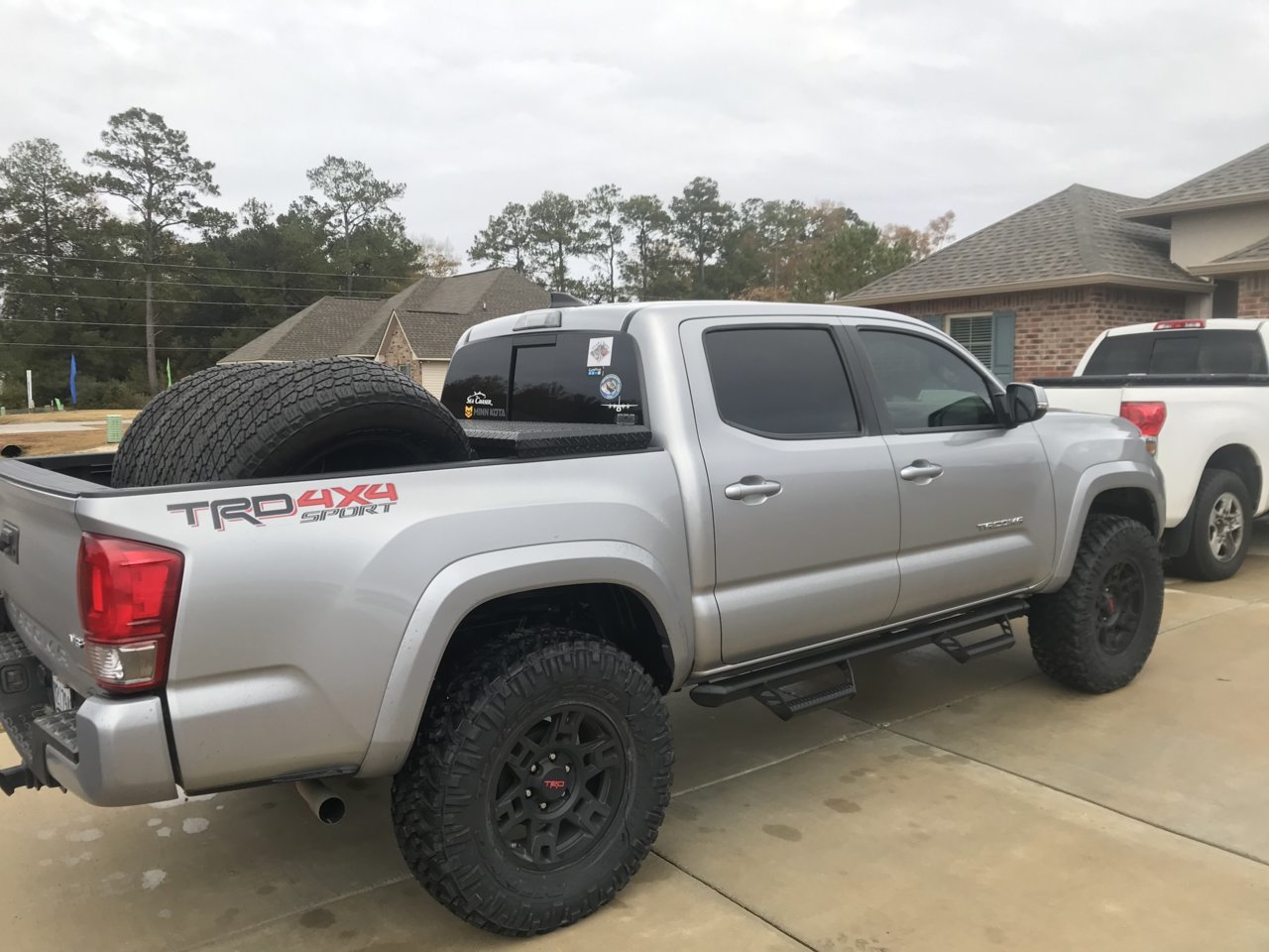 285X75x17 3rd Gen TRD 4x4 Sport | Tacoma World