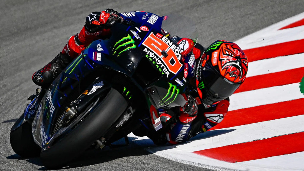 Fabio-Quartararo-cornering-on-Yamaha-MotoGP-bike.jpg