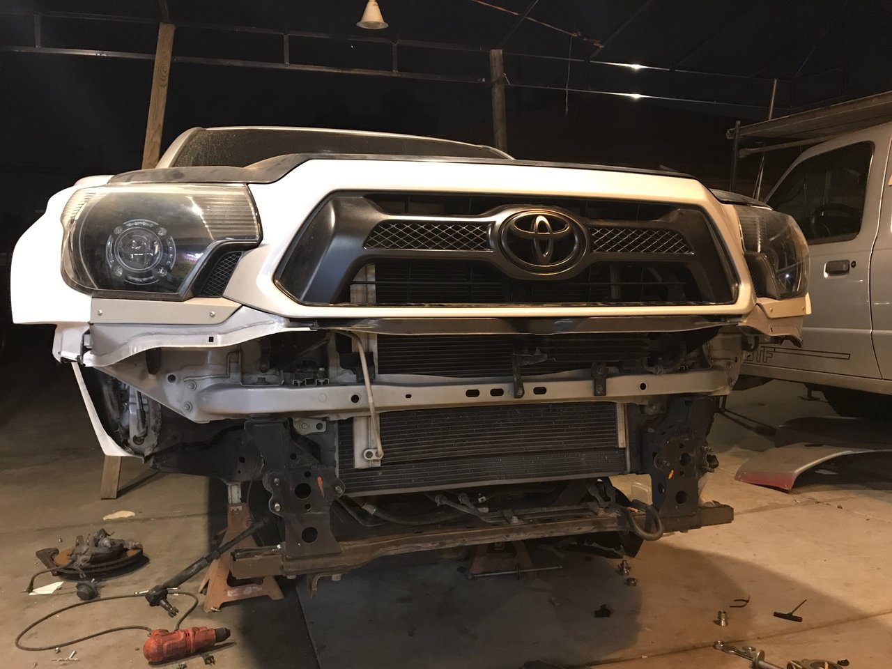Face lft with headlight filler tab supports.jpg