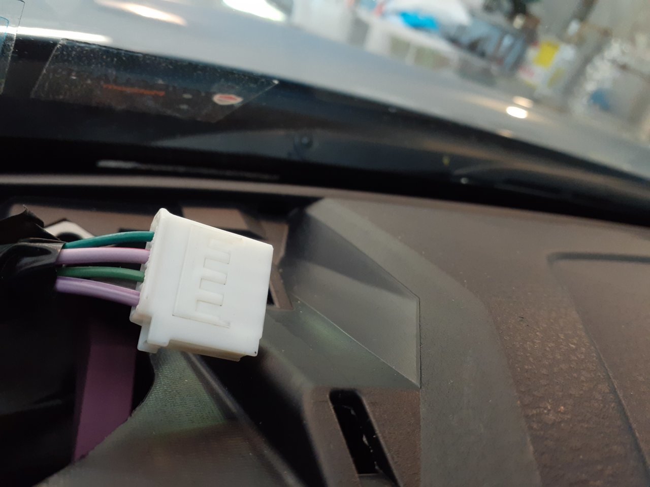 factoryconnectorHiddenlock.jpg