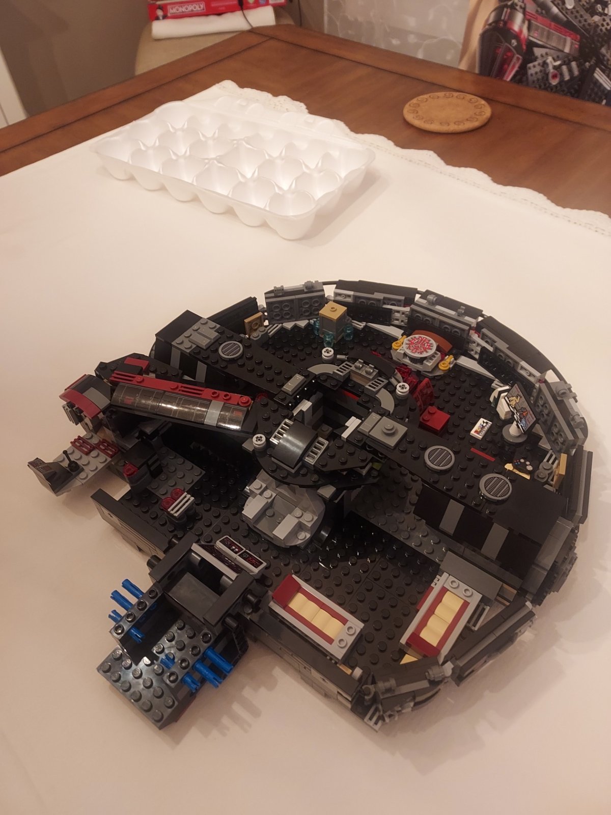 falcon2.jpg