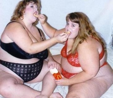 fat-girls-hogging.jpg