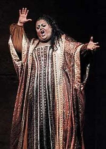 fat_lady_8943bd67dbed63505a3417dec8125543e2d997f1.jpg