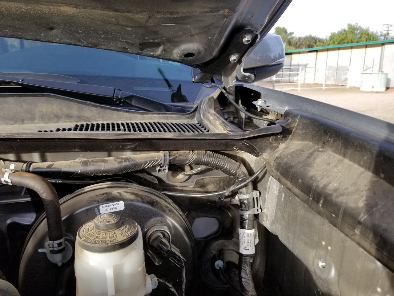 February 19, 2018 Truck Radio Mounting 003.jpg