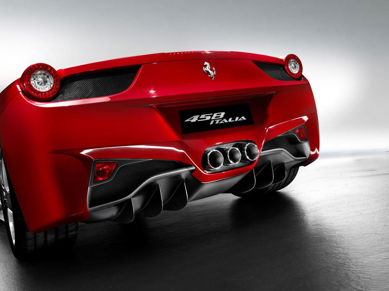 ferrari-458-italia-5-lg.jpg