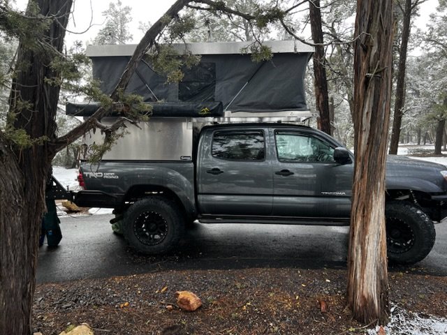 Pop up outlet camper shell tacoma