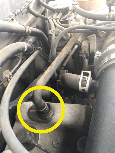 potential leak on upper engine block 2 7l 4 cyl tacoma world potential leak on upper engine block 2