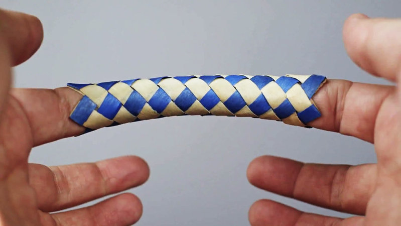 finger trap.jpg