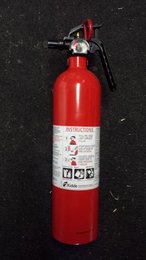 FireExtinguisher_zpse90138d4_7d19e2551f7baf06d67fe495196bef0f88f8efc8.jpg