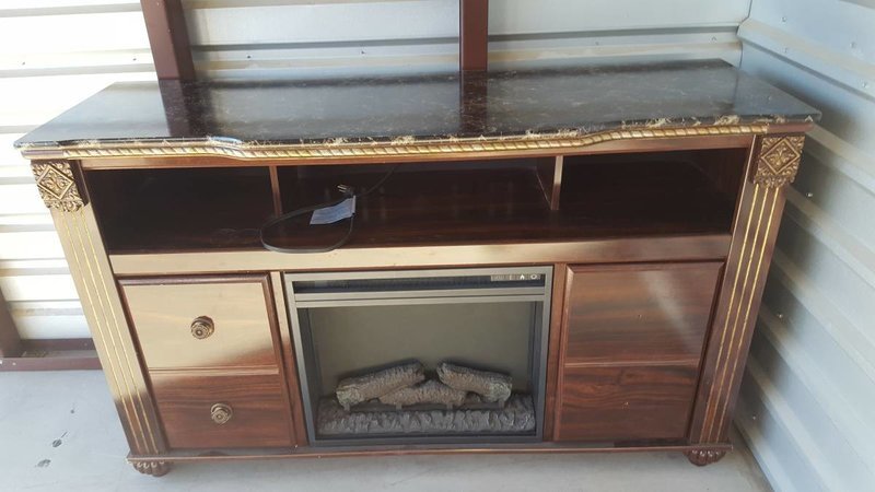 fireplace.jpg
