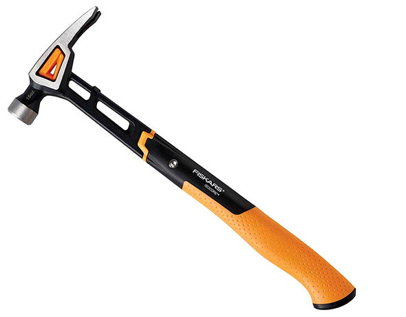 Fiskars-IsoCore-Claw-Hammer.jpg