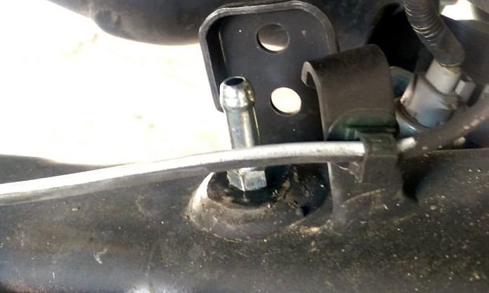 fitting on axle 2.jpg