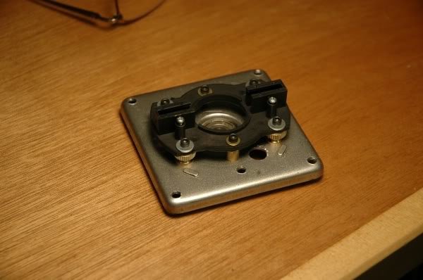 FIXEDBHOLDER2_12d5f53a44eb55e5f6cda844b46650a8fdcab87d.jpg