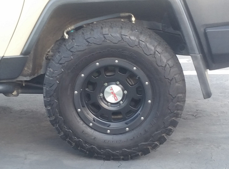 FJ%20TRD%20wheel%20black%20ring_zpsamshn_e999107735ee7966ce42dbd593ab5866fa2d5761.jpg