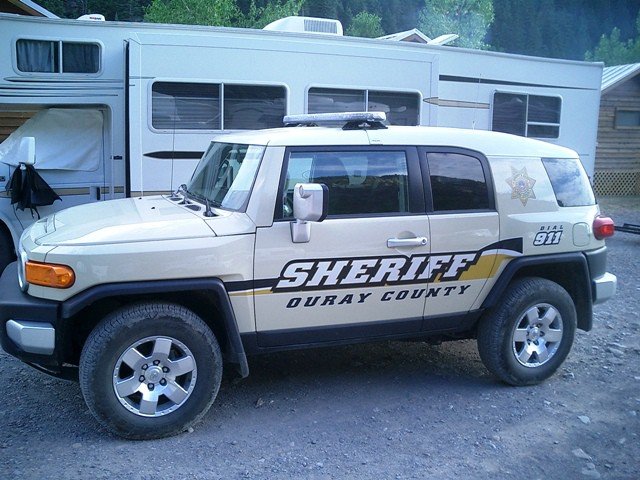 FJ_POLICE_7ded9985f52fe23f19bee3736282d68afe665e61.jpg