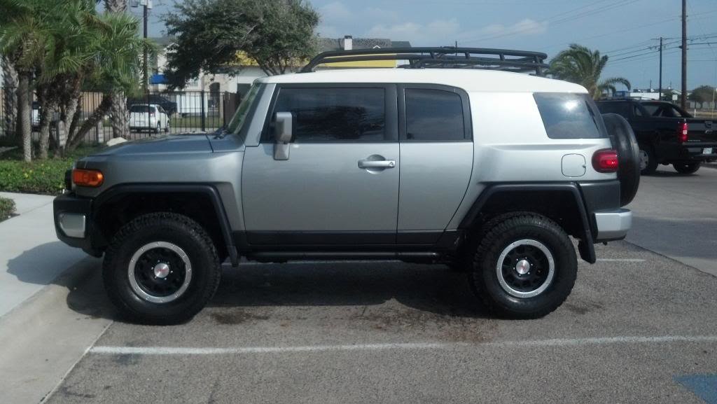 FJWheels_ffa3084fe7e726a94cdb4b58e79bd533a1c175a0.jpg