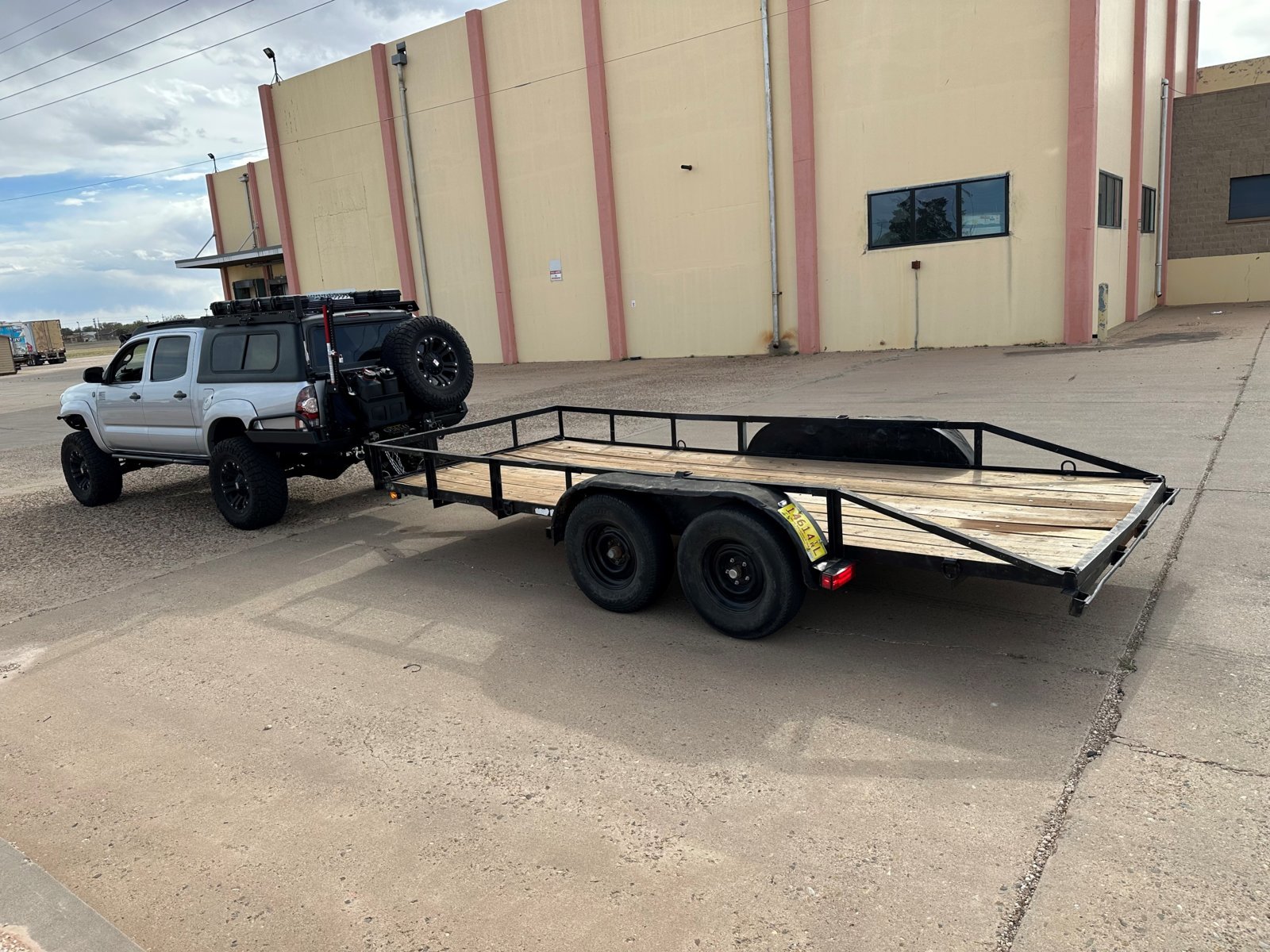 Flatbed Trailer.jpg