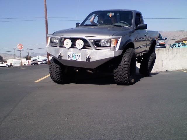 flexing4_502ffff79821c339f475e23fb5b858bf8cdb8601.jpg