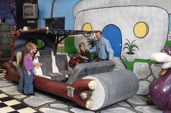 Flintstone-Car.jpg