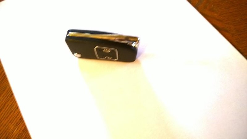 flip key side 1.jpg