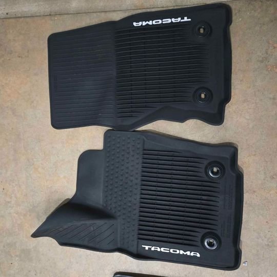 Floor mats 2.jpg