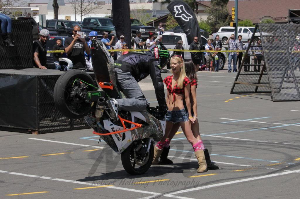 FMStuntMay2014-18_zps7f20d40e_80d84b05fa3e36b9180a859cef908392d53371aa.jpg