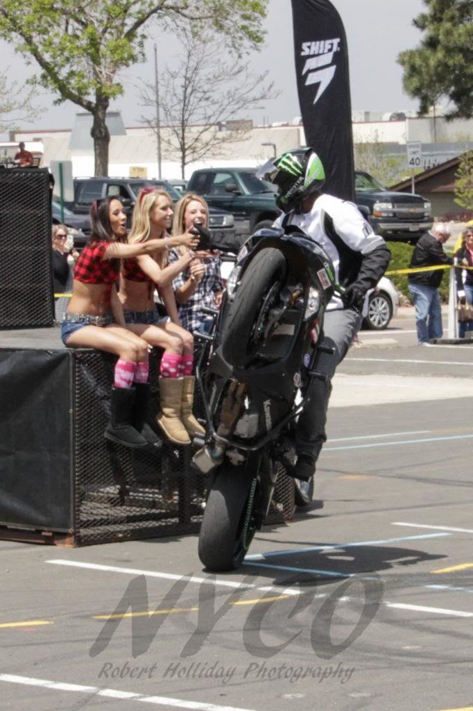 FMStuntMay2014-3_zps4bf386c7_f9fa5337aa87001151ebb1377d52b111e3a3d54a.jpg